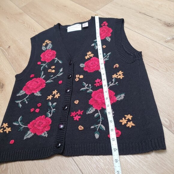 Vintage Ashley Hand Embroidered Floral Cardigan Sweater Vest Womens Size L Black - Picture 11 of 11